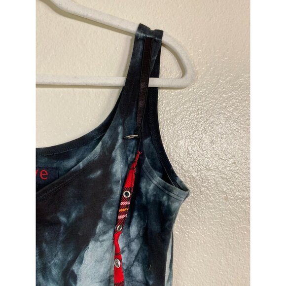 Soye Tie Dye Tank Top Size Medium Red Plaid Chain Accents Grunge Goth Punk Emo - Picture 14 of 16